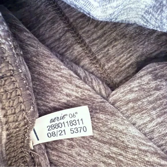 Aerie Offline The Hugger hi rise flare yoga pants - Picture 4 of 5